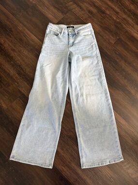 Light Blue Wide-Leg Mid Rise Jeans